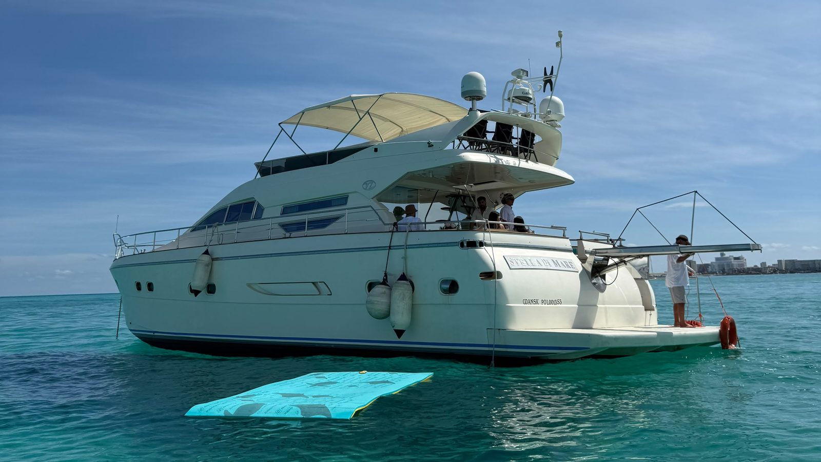 VZ 65FT, private motor yacht in Cancún
