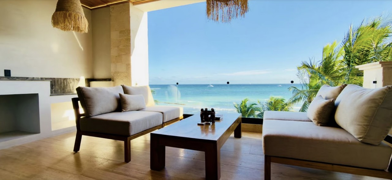 Oceanfront Apartment in Puerto Aventuras